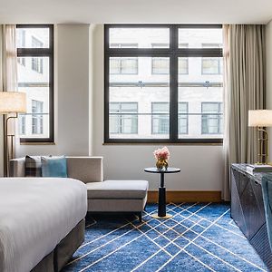 Essential King Room